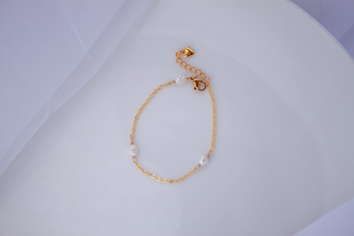 Freshwater Pearl Bracelets for Gifts and Everyday Style