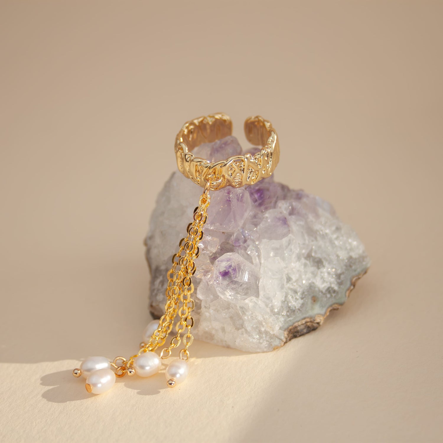 Freshwater Pearl Rings for Gifts, Engagements, and Daily Wear